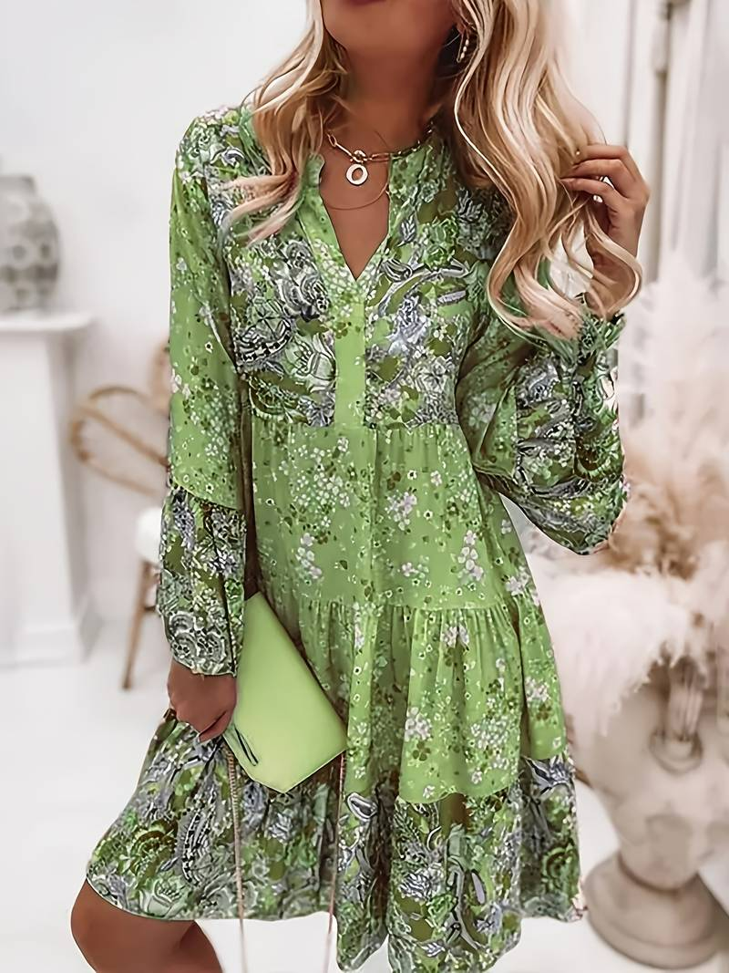 Liora – Boho-Kleid mit fließendem Schnitt und floraler Eleganz